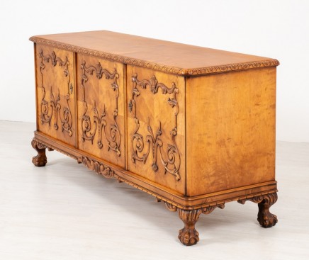 Victorian Maple Cabinet Sideboard 1900