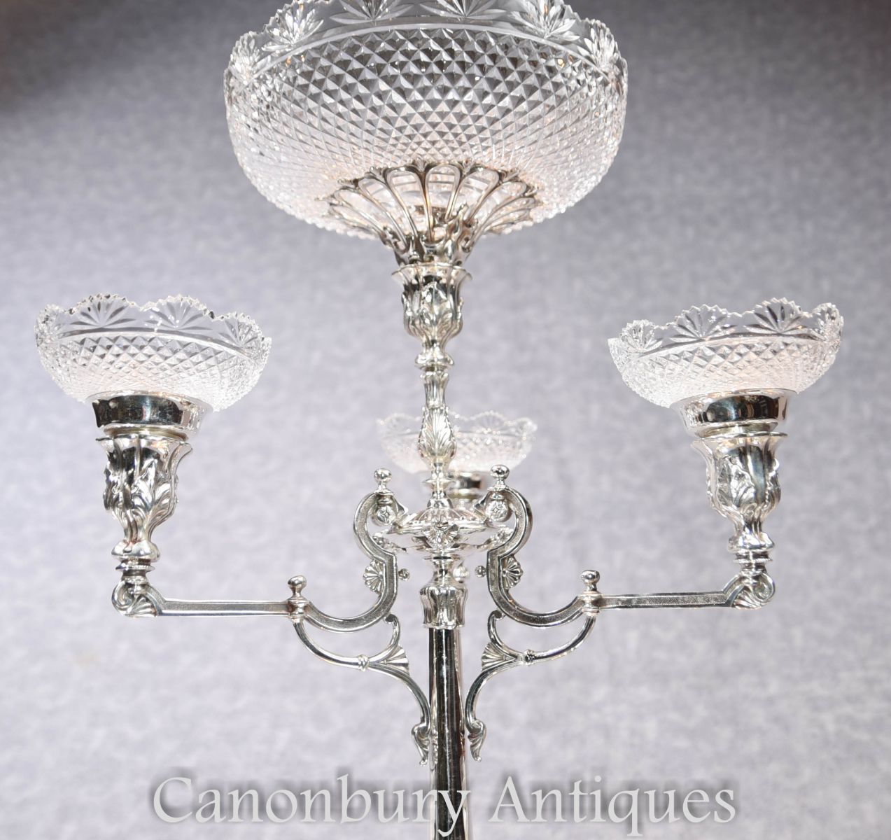 Just look at the detailed silver work on this high end centrepiece
