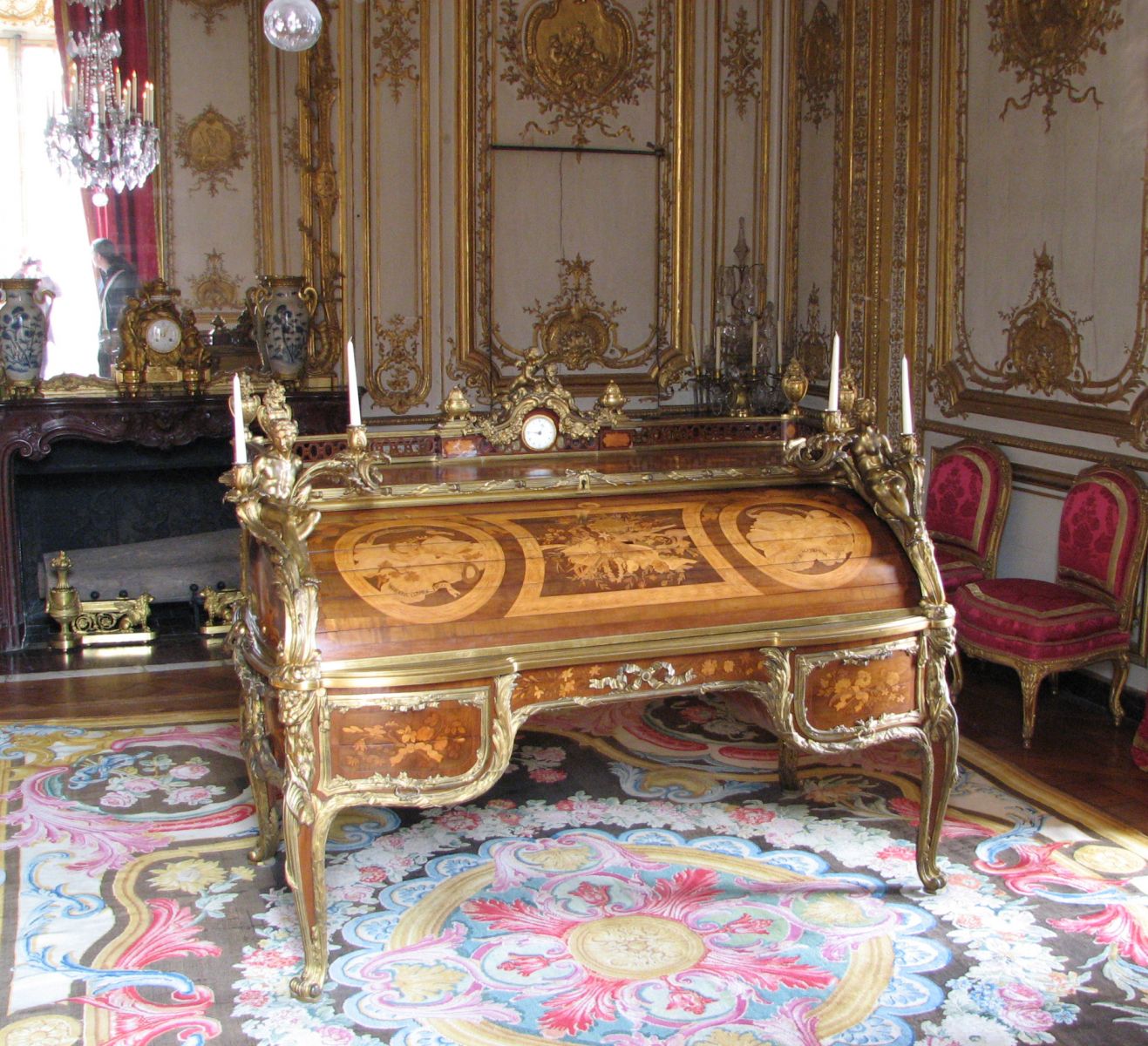 The original Bureau de Roi in the Palace of Versailles