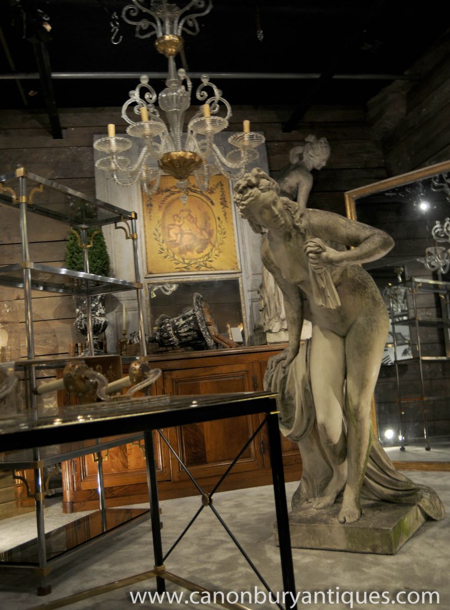Larger architectural antique pieces on display at March Dauphine