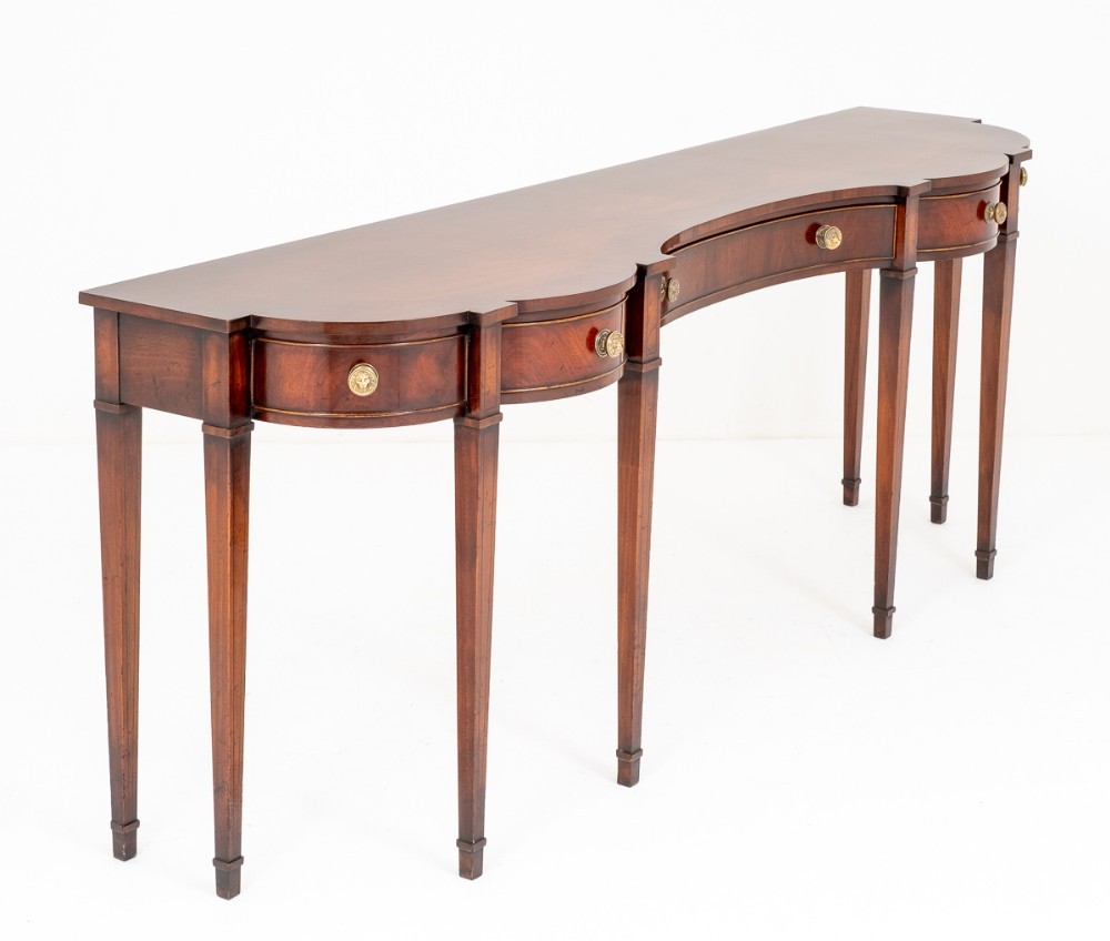 Georgian antiques - mahogany serpentine console table