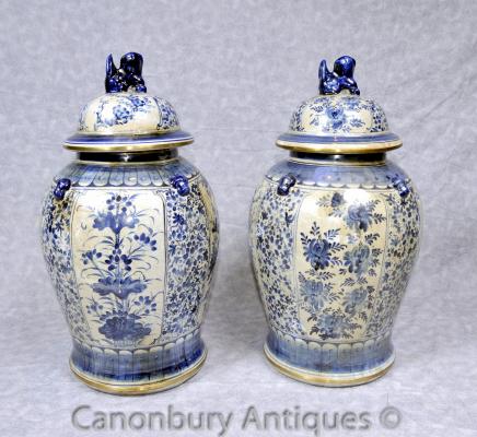 Pair Kangxi Blue and White Porcelain Ginger 
