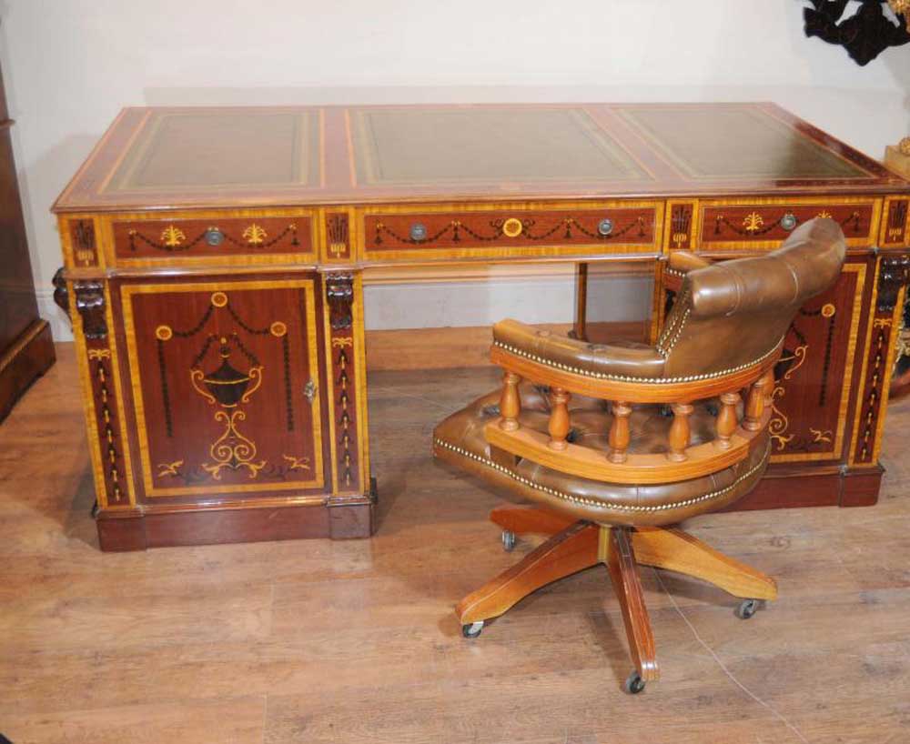 Regency pedesal desk with Sheraton inlay