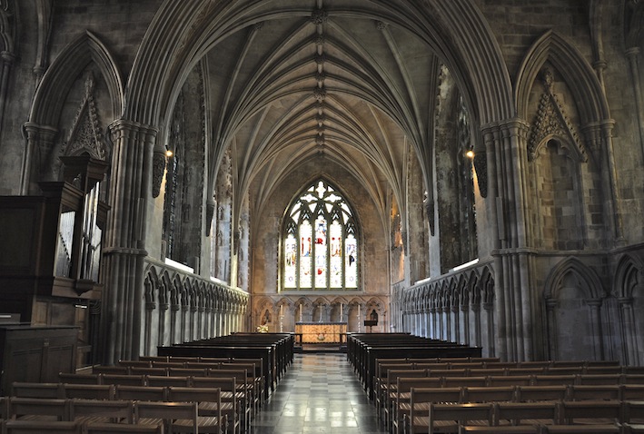 St Albans Cathedral interior - ten minutes from Canonbury Antiques