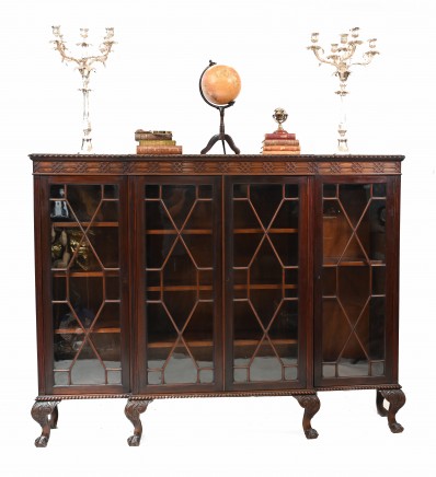 Chippendale Cabinet Mahogany Breakfront Glass Fronted