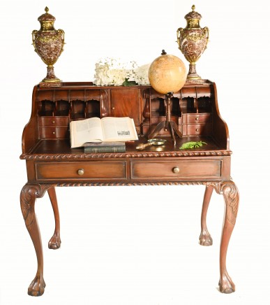 Chippendale Desk in Mahogany Writing Table Escritoire English Furniture