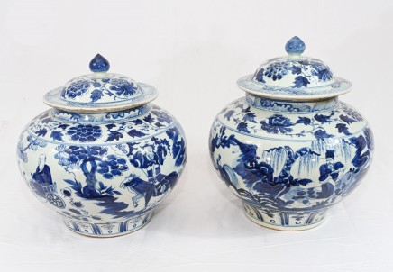 Pair Chinese Urns Blue and White Porcelain Lidded Pots