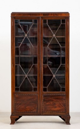 Regency Bookcase Mahogany Display Cabinet