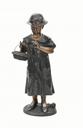 Victorian Bronze Girl Statue Flower Statue Casting Costermonger