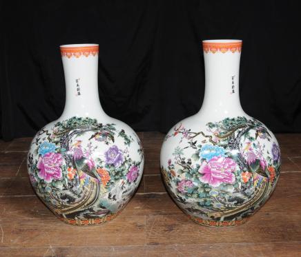 Pair Chinese Porcelain Vases - Kangxi  Pheasant Urns China Ceramic
