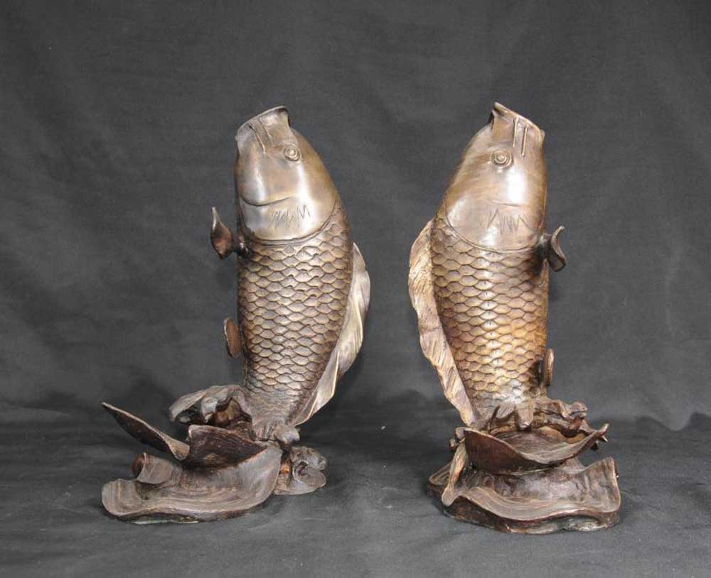 Two 1 pair Ancient Japan pure Bronze sculpture Vivid cyprinoid carp Fish 