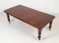 5 Reasons to Purchase a William IV Dining Table